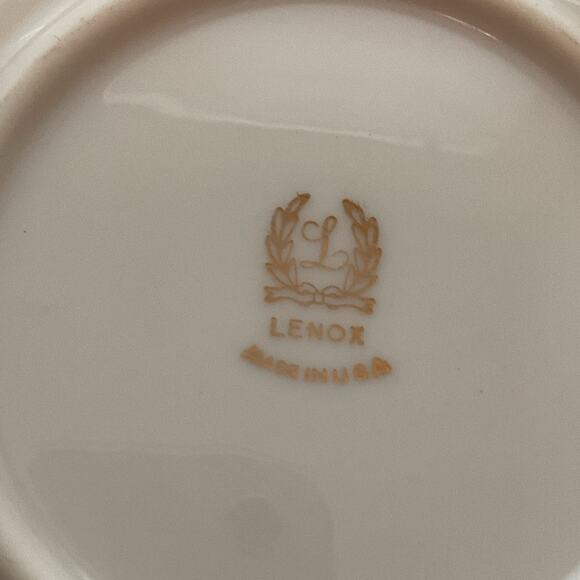 Lenox Holiday Dimension Coaster Set Of 4 Christmas Holly Berry Porcelain USA - Picture 12 of 12